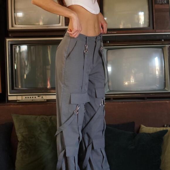 Grey cargo pants - Picture 4 of 7